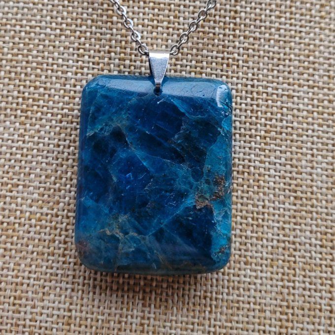 Pendentif rectangle en Apatite bleue AA