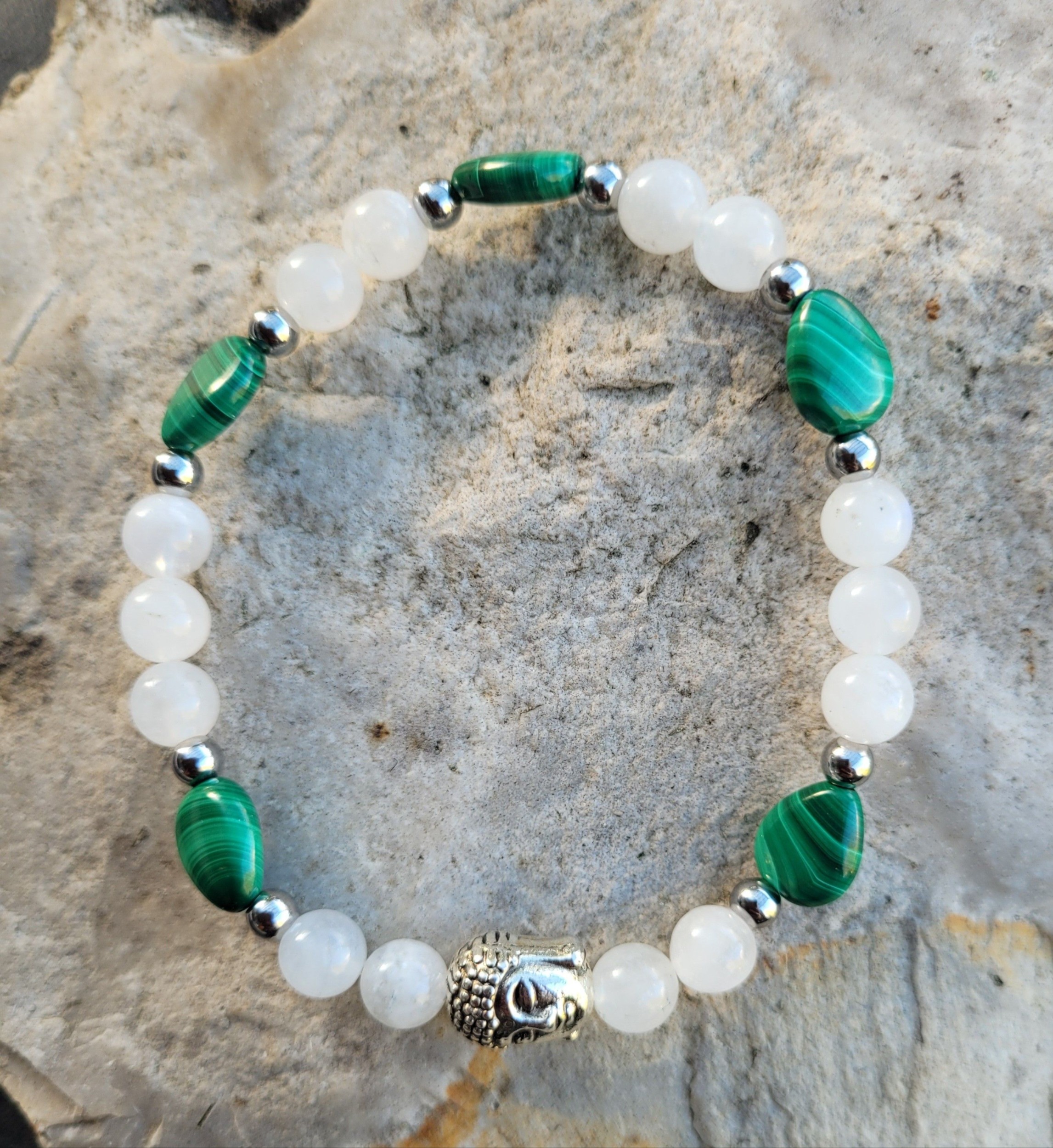 Malachite et Pierre de Lune Malachite et Pierre de Lune